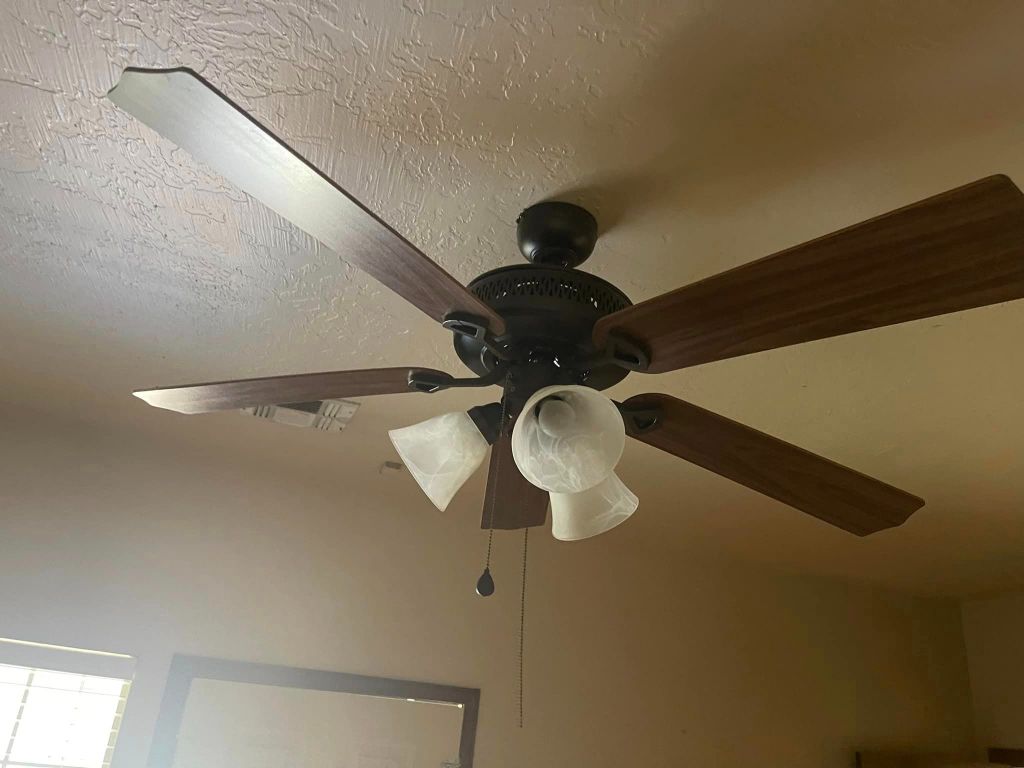 Gallery Image : K.E.E Cleaning Service
